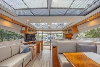 2021 RIVIERA 6000 Sport Yacht Platinum Edition - photo 72