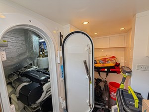 2021 RIVIERA 6000 Sport Yacht Platinum Edition - photo 85