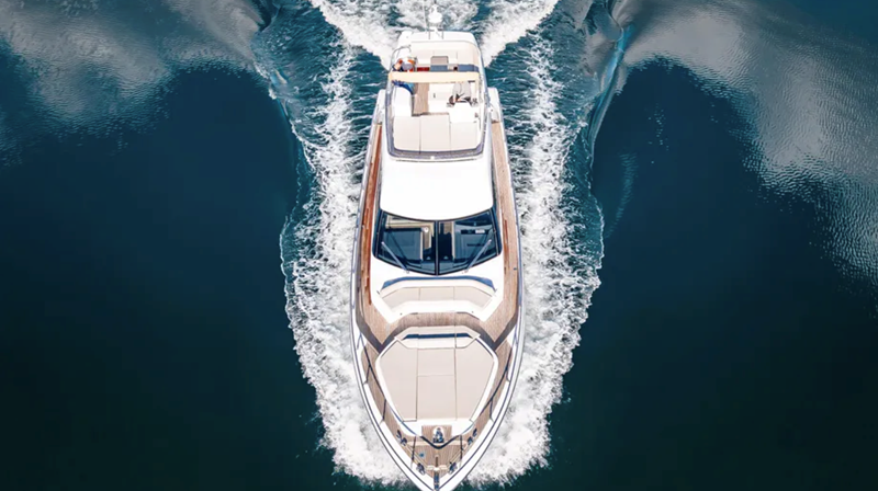 550 2022 57' 2" FERRETTI YACHTS