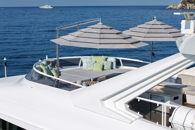 Photo of LURSSEN ENVY 134' 4