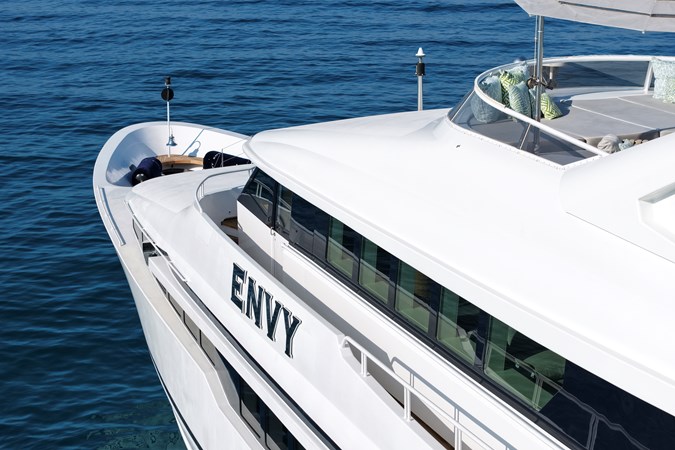 Photo of LURSSEN ENVY 134' 4
