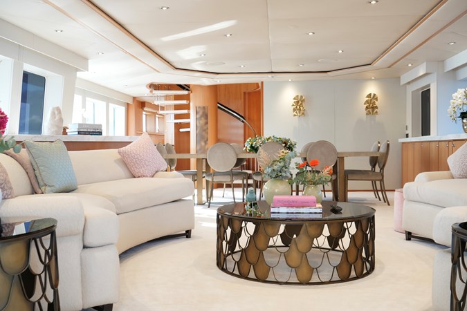 Photo of LURSSEN ENVY 134' 4