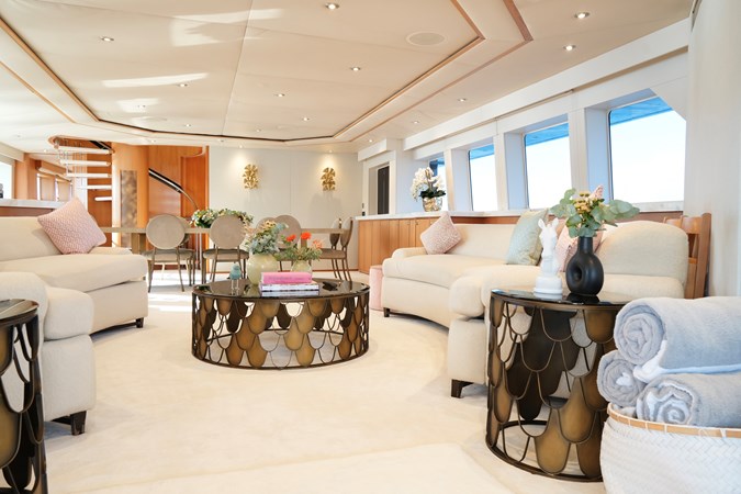 Photo of LURSSEN ENVY 134' 4