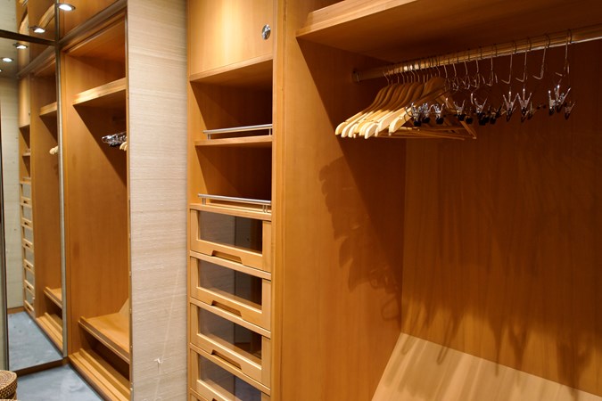 Photo of LURSSEN ENVY 134' 4