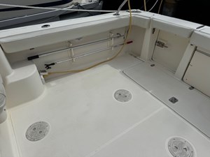 2002 PURSUIT BOATS 3000 Express - photo 7