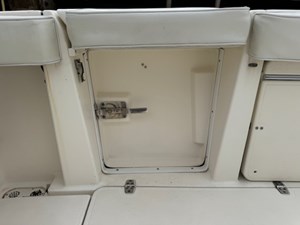 2002 PURSUIT BOATS 3000 Express - photo 10