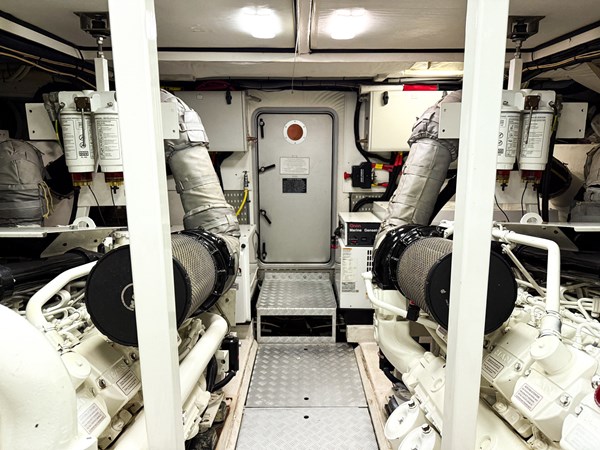 Photo of PRINCESS YACHTS Kristina 74'