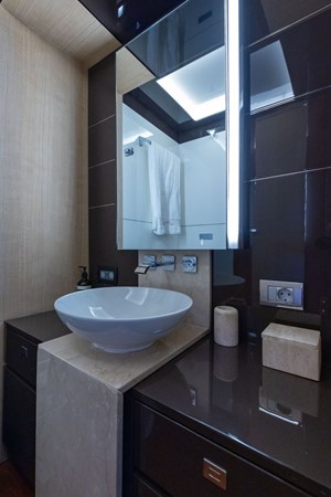 Photo of BAIA M/Y LIONESS 70' 5