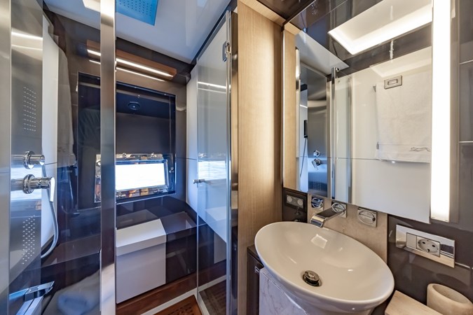 Photo of BAIA M/Y LIONESS 70' 5