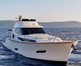 470 FLY 2026 47' 0" MONACHUS YACHTS