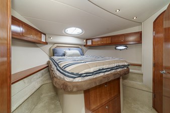 2008 CRUISER YACHTS 415 - photo 30