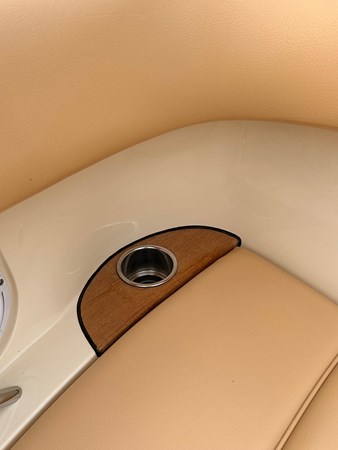 Photo of CHRIS CRAFT Chris-Craft Launch 28 2013 29' 10