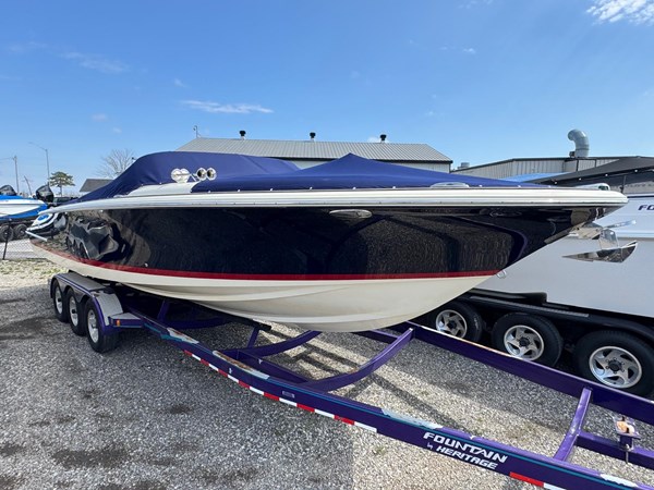 Photo of CHRIS CRAFT Chris-Craft Launch 28 2013 29' 10