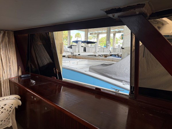 Photo of CUSTOM Caribbean Express 42'