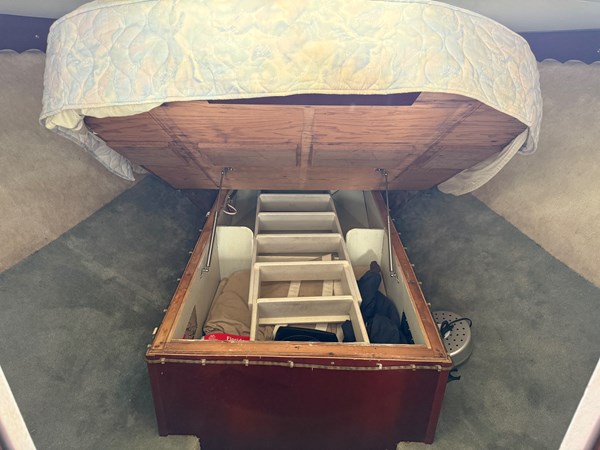 Photo of CUSTOM Caribbean Express 42'