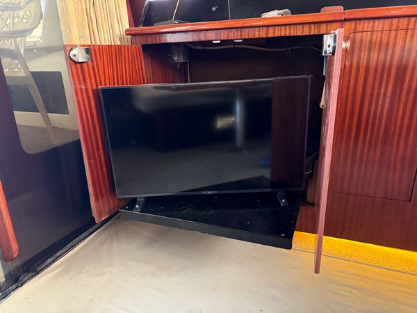 Photo of CUSTOM Caribbean Express 42'