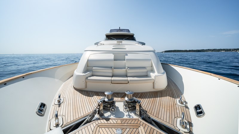Photo of FERRETTI CUSTOM LINE GIADA 86' 1