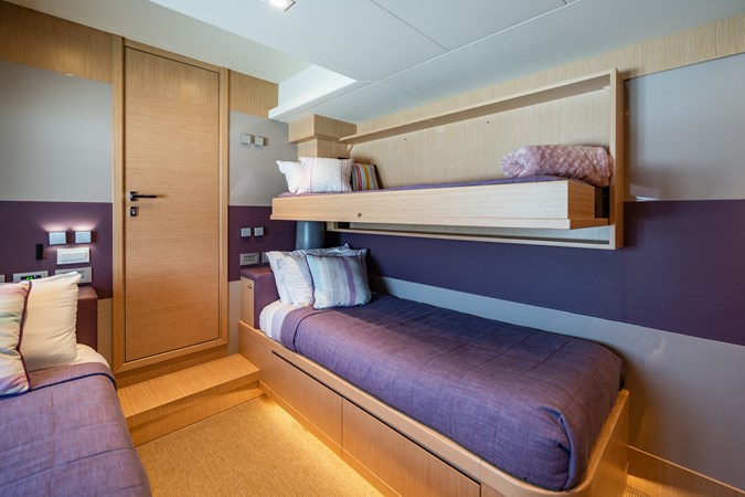 Photo of FERRETTI CUSTOM LINE GIADA 86' 1