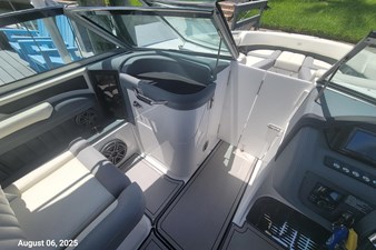 2018 COBALT 26SD - photo 6