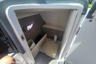 2018 COBALT 26SD - photo 7