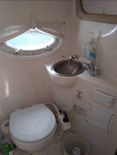 2009 RINKER 280 Express Cruiser - photo 12
