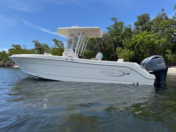 Photo of ROBALO - 24'