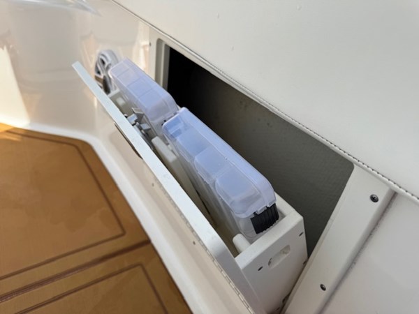 Photo of ROBALO - 24'