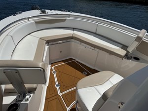 2021 ROBALO R242 Center Console - photo 5