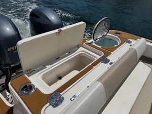 2021 ROBALO R242 Center Console - photo 11