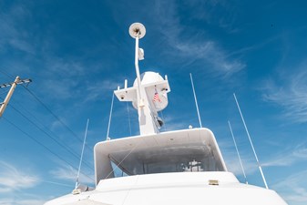 HATTERAS 1995 LONE STAR Vessel #447086 - Photo Hardtop Equipment 92