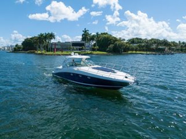 Photo of SEA RAY Sea Ray 420 Sundancer 42'