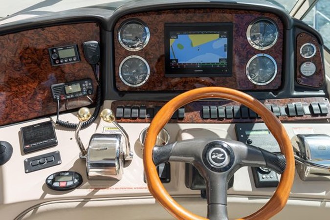 Photo of SEA RAY Sea Ray 420 Sundancer 42'