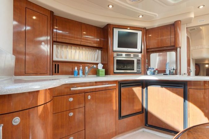 Photo of SEA RAY Sea Ray 420 Sundancer 42'