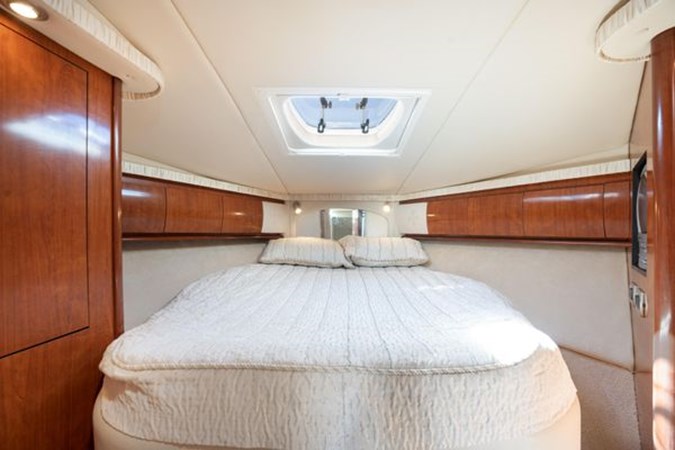 Photo of SEA RAY Sea Ray 420 Sundancer 42'