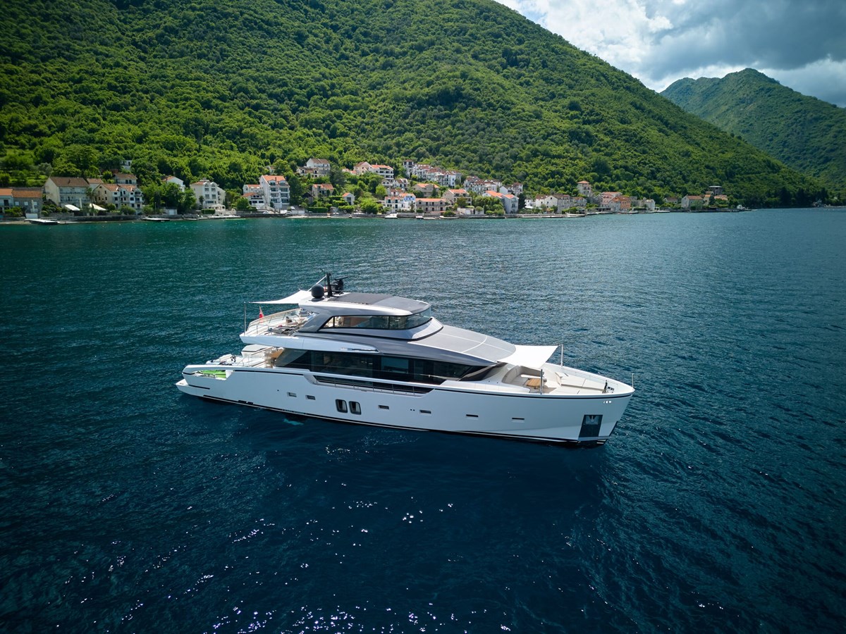 SX88 #39 SANLORENZO YACHTS — SANLORENZO YACHTS