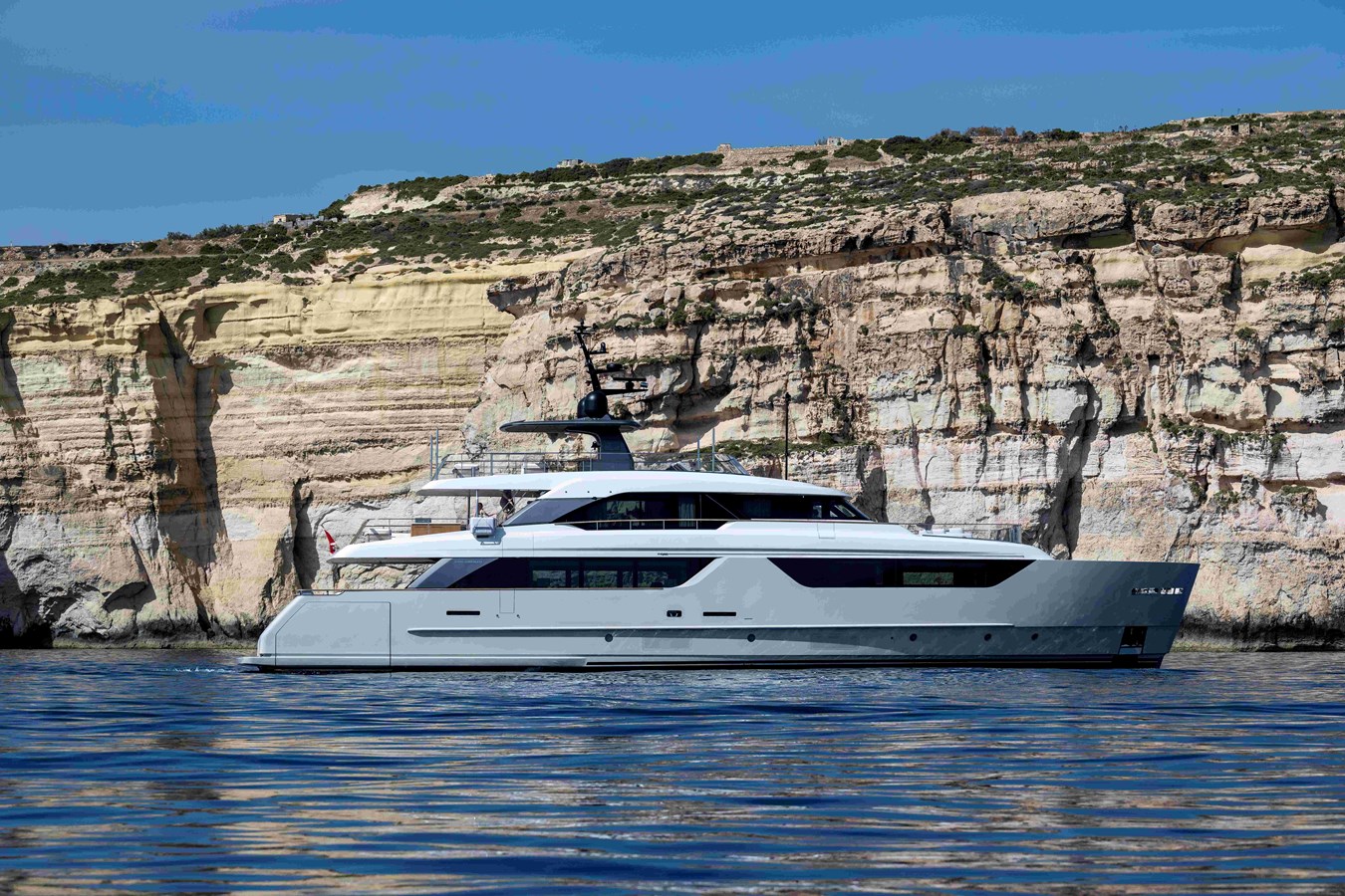 UNIQUE S — SANLORENZO YACHTS