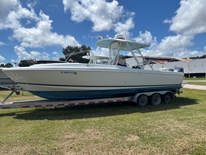 INTREPID 322 CUDDY 450496