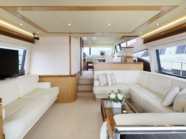 681  2008 69' 7" FERRETTI YACHTS