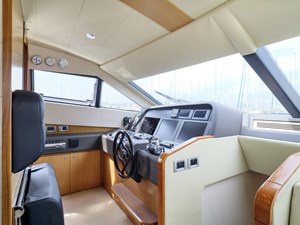 681  2008 69' 7" FERRETTI YACHTS
