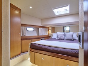 681  2008 69' 7" FERRETTI YACHTS