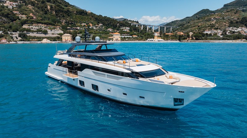 2022 SANLORENZO YACHTS Sanlorenzo SL106A