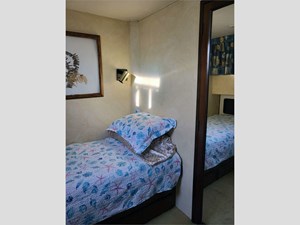 HATTERAS 1989 74' HATTERAS 1989 74 CPMY Vessel #449830 - Photo 34