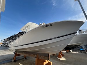 REGULATOR 24 FORWARD SEATING 455925