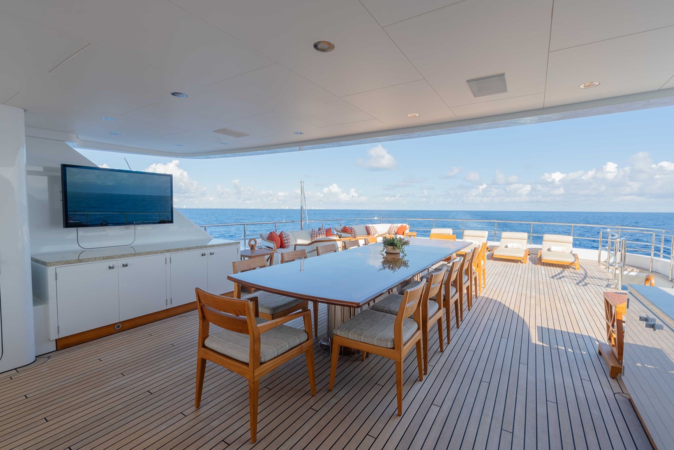 Sun Deck Dining