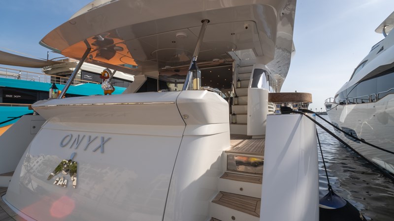 Photo of AICON YACHTS Onyx 85'
