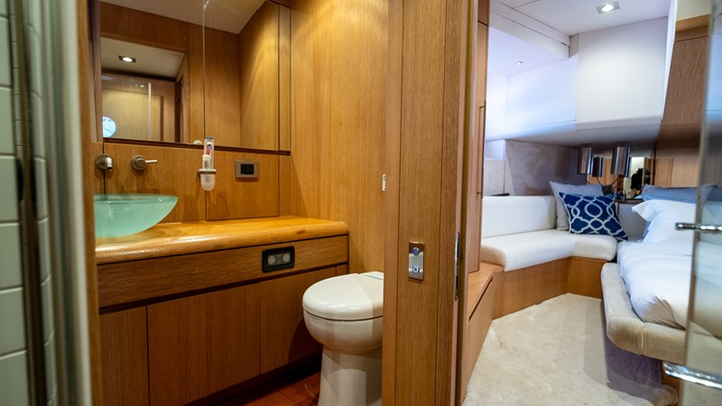 Photo of AICON YACHTS Onyx 85'