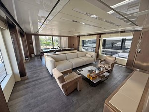 30 WALKAROUND 2024 100' 1" MAIORA