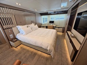 30 WALKAROUND 2024 100' 1" MAIORA