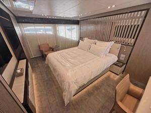 30 WALKAROUND 2024 100' 1" MAIORA