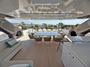 30 WALKAROUND 2024 100' 1" MAIORA